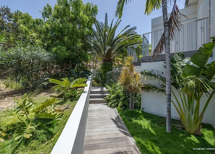 Villa Wine Note - Luxury Property In St Barths